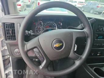 2025 Chevrolet Express 2500 Cargo Van 1WT 135.0" WB - miniatura 10