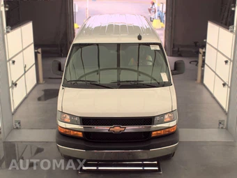 2025 Chevrolet Express 2500 Cargo Van 1WT 135.0" WB - miniatura 2