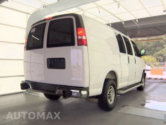2025 Chevrolet Express 2500 Cargo Van 1WT 135.0" WB - miniatura 4