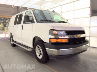 2025 Chevrolet Express 2500 Cargo Van 1WT 135.0" WB - miniatura 3