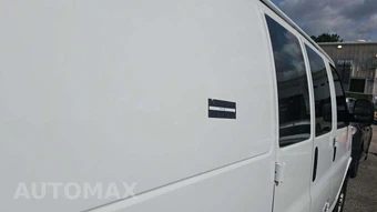 2025 Chevrolet Express 2500 Cargo Van 1WT 135.0" WB - miniatura 25