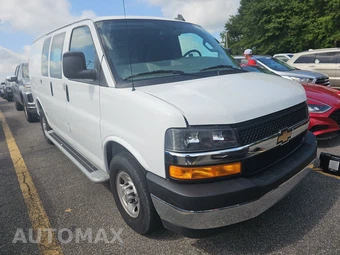 2025 Chevrolet Express 2500 Cargo Van 1WT 135.0" WB - miniatura 3