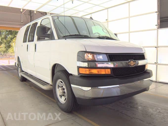 2025 Chevrolet Express 2500 Cargo Van 1WT 135.0" WB - miniatura 3