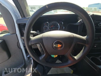 2025 Chevrolet Express 2500 Cargo Van 1WT 135.0" WB - miniatura 10