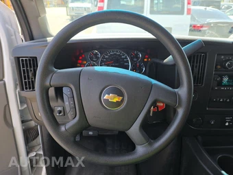 2025 Chevrolet Express 2500 Cargo Van 1WT 135.0" WB - miniatura 10