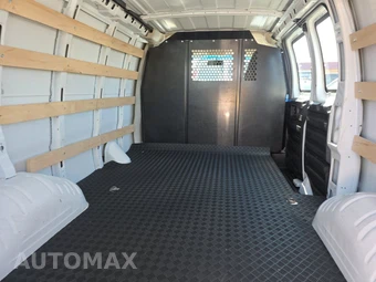 2025 Chevrolet Express 2500 Cargo Van 1WT 135.0" WB - miniatura 16