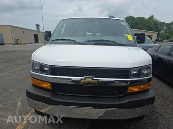 2025 Chevrolet Express 2500 Cargo Van 1WT 135.0" WB - miniatura 2