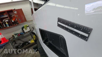 2025 Chevrolet Express 2500 Cargo Van 1WT 135.0" WB - miniatura 28