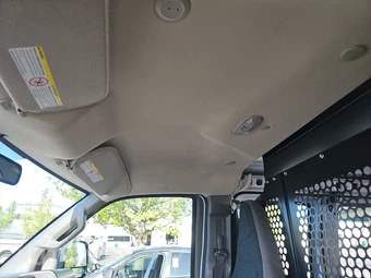 2025 Chevrolet Express 2500 Cargo Van 1WT 135.0" WB - miniatura 17