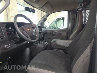 2025 Chevrolet Express 2500 Cargo Van 1WT 135.0" WB - miniatura 13