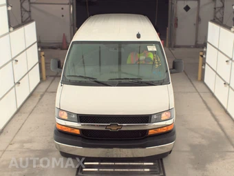 2025 Chevrolet Express 2500 Cargo Van 1WT 135.0" WB - miniatura 2