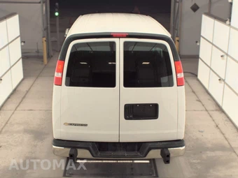 2025 Chevrolet Express 2500 Cargo Van 1WT 135.0" WB - miniatura 5