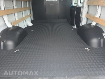 2025 Chevrolet Express 2500 Cargo Van 1WT 135.0" WB - miniatura 15