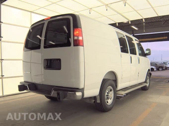 2025 Chevrolet Express 2500 Cargo Van 1WT 135.0" WB - miniatura 4
