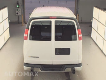 2025 Chevrolet Express 2500 Cargo Van 1WT 135.0" WB - miniatura 5