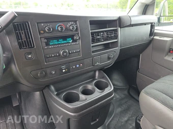 2025 Chevrolet Express 2500 Cargo Van 1WT 135.0" WB - miniatura 11