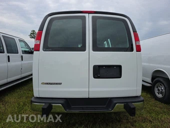 2025 Chevrolet Express 2500 Cargo Van 1WT 135.0" WB - miniatura 5