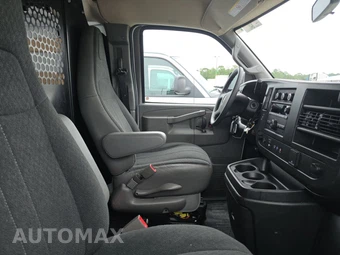 2025 Chevrolet Express 2500 Cargo Van 1WT 135.0" WB - miniatura 8