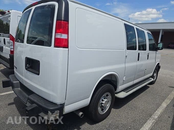 2025 Chevrolet Express 2500 Cargo Van 1WT 135.0" WB - miniatura 4