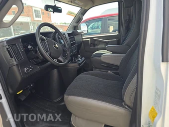 2025 Chevrolet Express 2500 Cargo Van 1WT 135.0" WB - miniatura 7