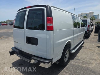 2025 Chevrolet Express 2500 Cargo Van 1WT 135.0" WB - miniatura 4