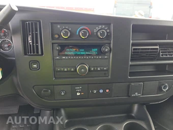 2025 Chevrolet Express 2500 Cargo Van 1WT 135.0" WB - miniatura 11