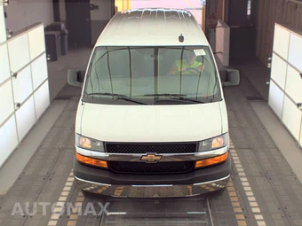 2025 Chevrolet Express 2500 Cargo Van 1WT 135.0" WB - miniatura 2