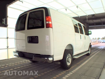 2025 Chevrolet Express 2500 Cargo Van 1WT 135.0" WB - miniatura 4