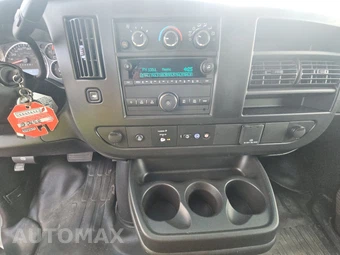 2025 Chevrolet Express 2500 Cargo Van 1WT 135.0" WB - miniatura 11