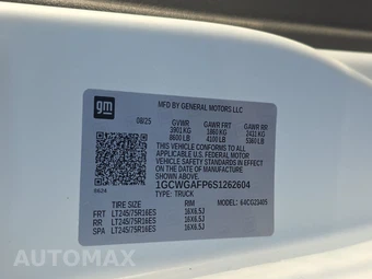 2025 Chevrolet Express 2500 Cargo Van 1WT 135.0" WB - miniatura 13