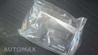 2025 Chevrolet Express 2500 Cargo Van 1WT 135.0" WB - miniatura 17