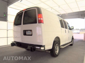 2025 Chevrolet Express 2500 Cargo Van 1WT 135.0" WB - miniatura 4