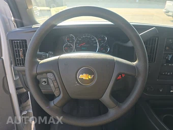 2025 Chevrolet Express 2500 Cargo Van 1WT 135.0" WB - miniatura 10
