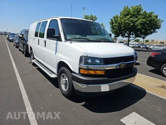 2025 Chevrolet Express 2500 Cargo Van 1WT 135.0" WB - miniatura 3