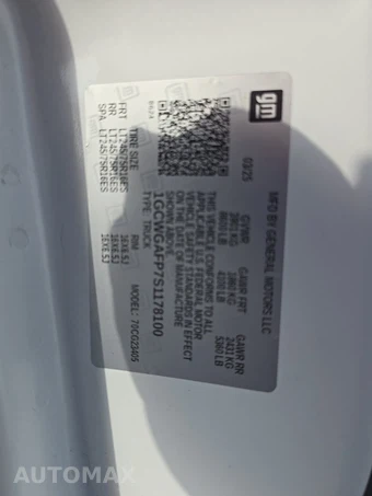 2025 Chevrolet Express 2500 Cargo Van 1WT 135.0" WB - miniatura 14