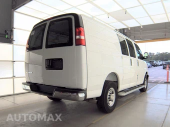 2025 Chevrolet Express 2500 Cargo Van 1WT 135.0" WB - miniatura 4