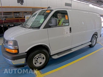 2025 Chevrolet Express 2500 Cargo Van 1WT 135.0" WB