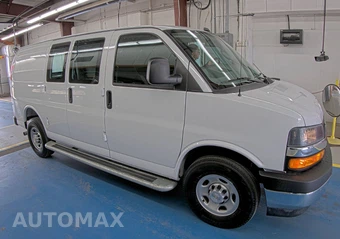2025 Chevrolet Express 2500 Cargo Van 1WT 135.0" WB - miniatura 3
