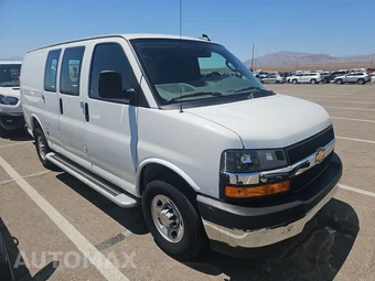 2025 Chevrolet Express 2500 Cargo Van 1WT 135.0" WB - miniatura 3