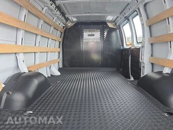2025 Chevrolet Express 2500 Cargo Van 1WT 135.0" WB - miniatura 15