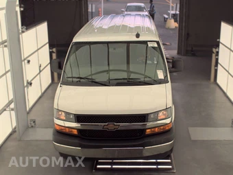 2025 Chevrolet Express 2500 Cargo Van 1WT 135.0" WB - miniatura 2