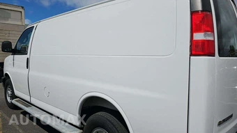 2025 Chevrolet Express 2500 Cargo Van 1WT 135.0" WB - miniatura 37