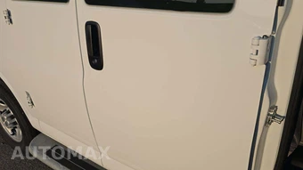 2025 Chevrolet Express 2500 Cargo Van 1WT 135.0" WB - miniatura 19