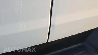 2025 Chevrolet Express 2500 Cargo Van 1WT 135.0" WB - miniatura 21