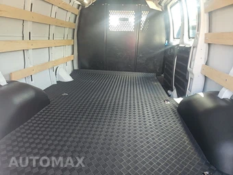2025 Chevrolet Express 2500 Cargo Van 1WT 135.0" WB - miniatura 15