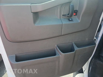 2025 Chevrolet Express 2500 Cargo Van 1WT 135.0" WB - miniatura 9