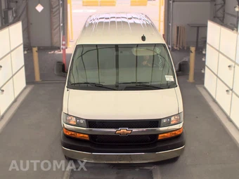 2025 Chevrolet Express 2500 Cargo Van 1WT 135.0" WB - miniatura 2