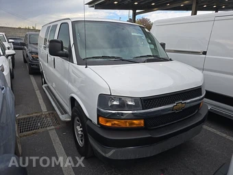 2025 Chevrolet Express 2500 Cargo Van 1WT 135.0" WB - miniatura 3