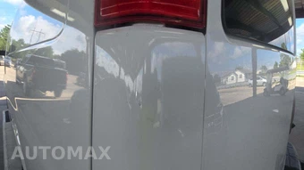 2025 Chevrolet Express 2500 Cargo Van 1WT 135.0" WB - miniatura 28