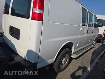 2025 Chevrolet Express 2500 Cargo Van 1WT 135.0" WB - miniatura 4